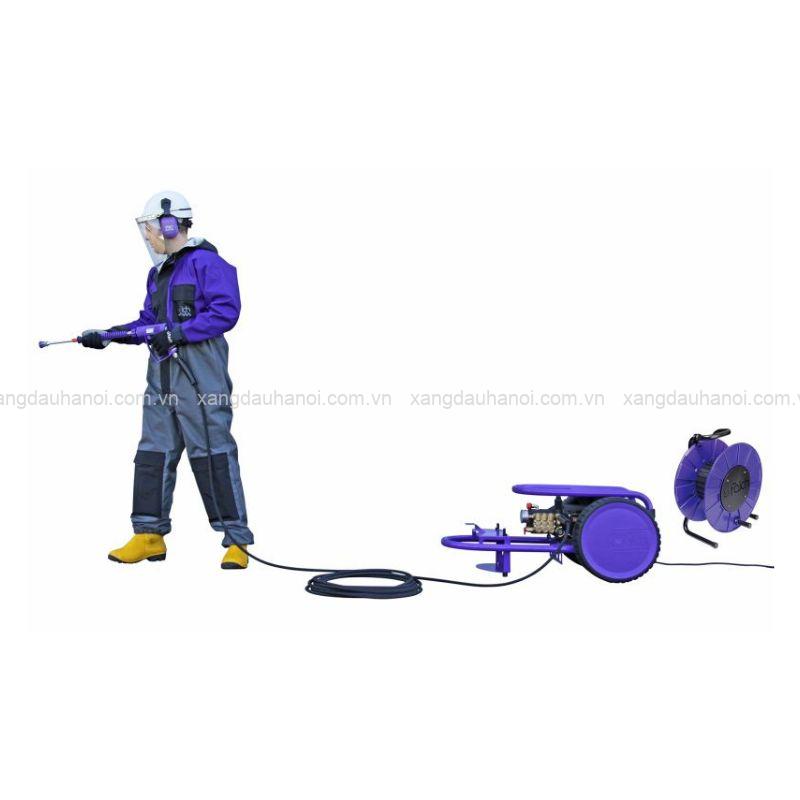 may-phun-rua-di-dong-ap-luc-100-bar-2 Máy phun rửa di động ấp lực 100 bar